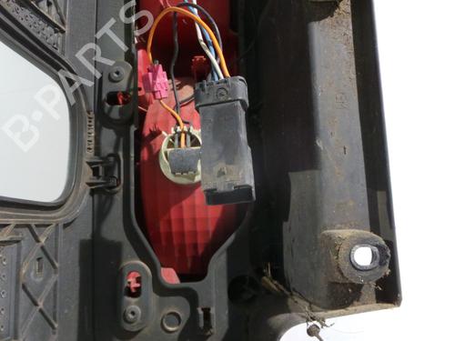 Right taillight RENAULT TRAFIC II Bus (JL) 2.0 dCi 90 (JL00, JL01, JL0H, JL0M, JL0P, JL0S) | BP30935086C35