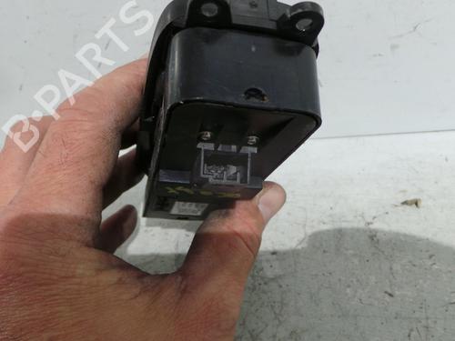 Used Left front window switch Left front window switch VOLVO C30 (533) 1.6 D (109 hp) 35957462 35957462