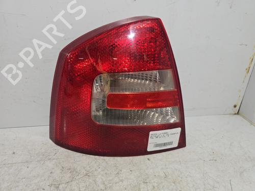 Used Left taillight SKODA OCTAVIA II (1Z3) 1.6 (102 hp) 22324353