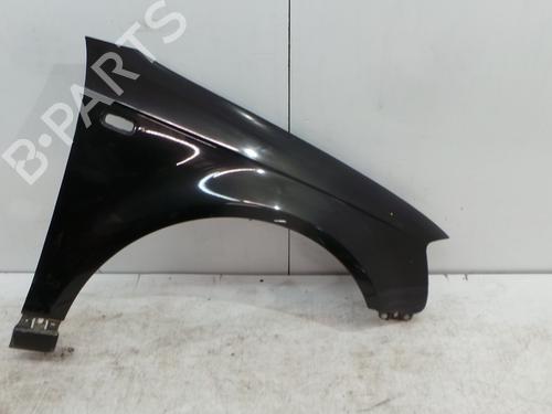 Guarda-lamas direito AUDI A3 (8P1) 2.0 TDI 16V (140 hp) 32673069