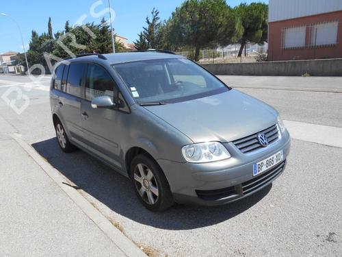 Right headlight VW TOURAN (1T1, 1T2) 2.0 TDI | BP22539819C29 