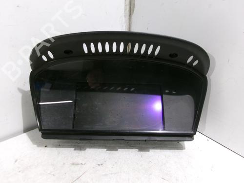 Used Display monitor BMW 5 (E60) 530 d (218 hp) 22326902