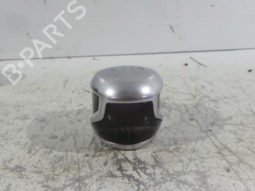 Shift knob PEUGEOT 308 II (LB_, LP_, LW_, LH_, L3_) 1.5 BlueHDi 130 | BP31716607I34