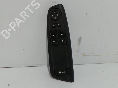Used Left front window switch Left front window switch FIAT STILO (192_) 1.9 JTD (192_XE1A) (115 hp) 22324960 22324960
