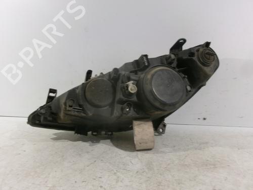 Right headlight PEUGEOT 307 (3A/C) 2.0 HDi 110 | BP28387518C29 
