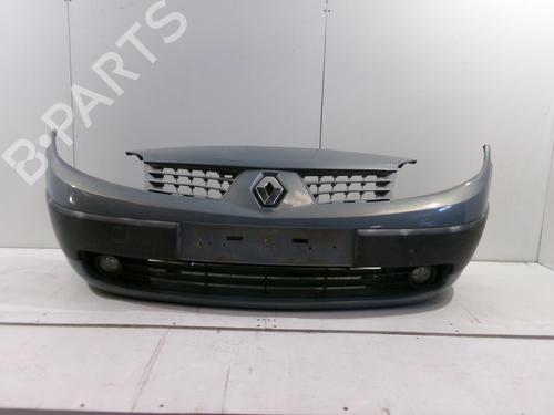 Used Front bumper RENAULT SCÉNIC II (JM0/1_) 2.0 dCi (JM1K) (150 hp) 22324958