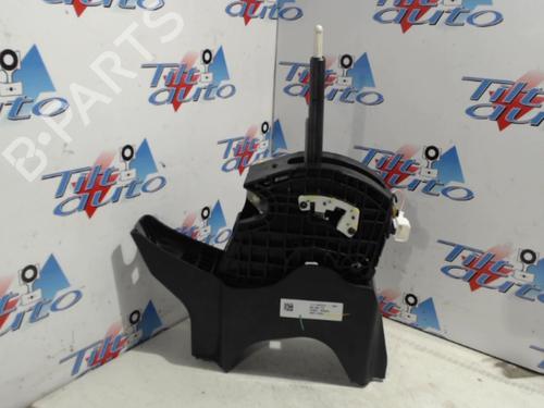 Used Gear lever RENAULT CLIO V (B7_) [2019-2025]  22538932