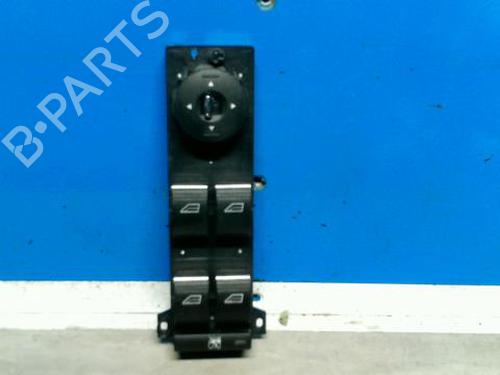 Used Left front window switch FORD FOCUS II (DA_, HCP, DP) 2.0 (145 hp) 22326552
