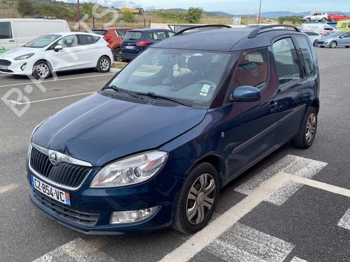 Brugte SKODA ROOMSTER (5J7) 1.6 TDI (90 hp) 4394427