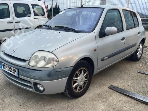 Used Parts RENAULT CLIO II (BB_, CB_) 1.6 (B/CB0D, BB00) (90 hp) 4391528
