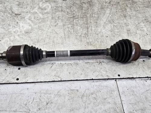Used Left front driveshaft Left front driveshaft PEUGEOT 3008 II SUV (MC_, MR_, MJ_, M4_) 1.5 BlueHDi 130 (131 hp) 33313044 33313044