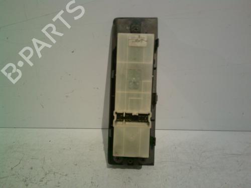 Left front window switch NISSAN NAVARA NP300 (D40) 2.5 dCi 4WD | BP30535528I27