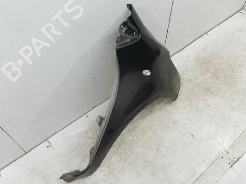 Guarda-lamas direito TOYOTA YARIS (_P9_) 1.4 D-4D (NLP90_, NLP90R) | BP30936893C42