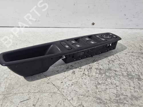 Used Left front window switch Left front window switch RENAULT MEGANE III Hatchback (BZ0/1_, B3_) 1.5 dCi (BZ09, BZ0D, BZ1W, BZ29, BZ14) (110 hp) 36288181 36288181