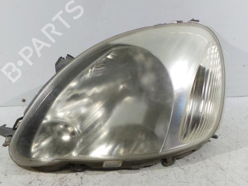 Venstre forlygte TOYOTA YARIS (_P1_) 1.0 (SCP10_, SCP10R) (65 hp) 30327810