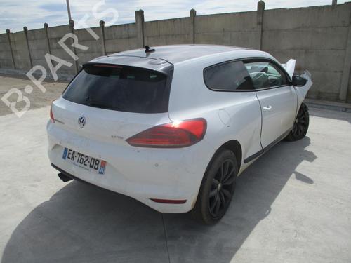 Used Parts VW SCIROCCO III (137, 138)  2.0 TDI  2068252