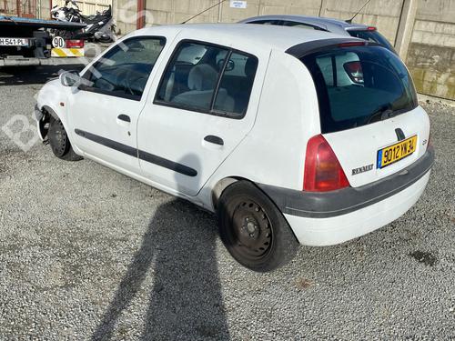 Used Parts RENAULT CLIO II (BB_, CB_) 1.6 (B/CB0D, BB00) 4524768