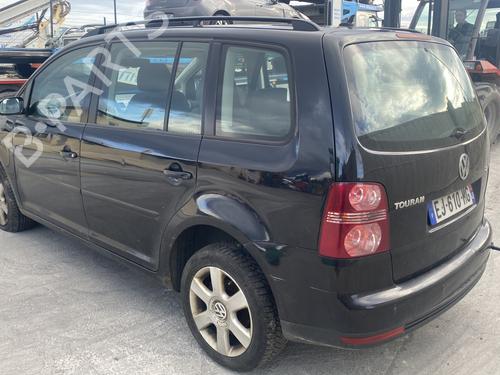 Radio VW TOURAN (1T1, 1T2) 2.0 TDI 16V | BP23332725E6 