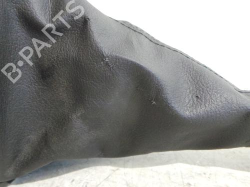 Used Shift knob Shift knob VW POLO V (6R1, 6C1) 1.2 (70 hp) 28429857 28429857