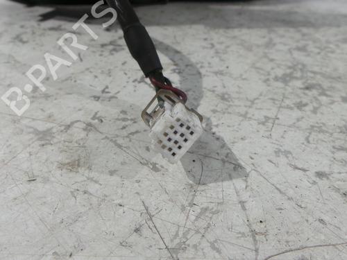 Used Right mirror Right mirror 31054030 31054030
