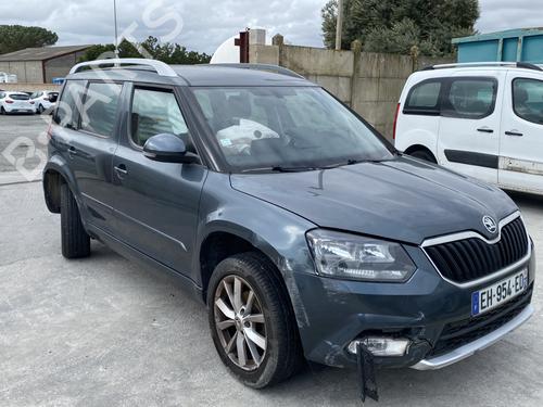 Left front fog light SKODA YETI (5L) 1.4 TSI | BP25407872C30  - Image 6