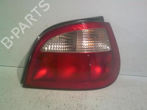 Używane Lampa tylna prawa RENAULT MEGANE I (BA0/1_) 1.9 dCi (BA05, BA1F) (102 hp) 30546544