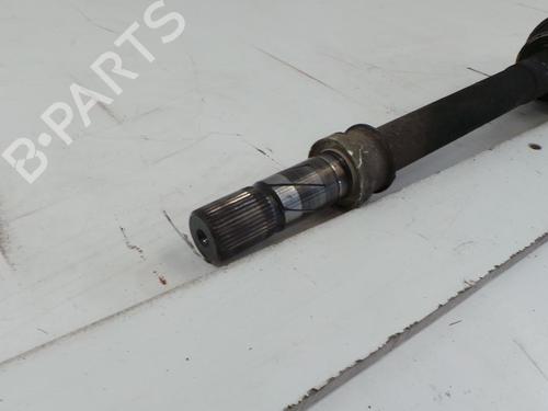 Used Right front driveshaft Right front driveshaft RENAULT TRAFIC II Van (FL) 1.9 dCi 80 (FL0B) (82 hp) 22323430 22323430