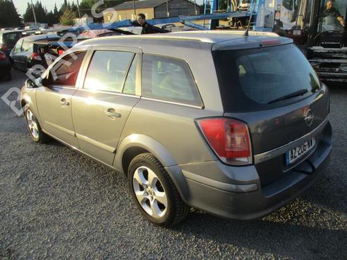 Right taillight OPEL ASTRA H Estate (A04) 1.7 CDTI (L35) | BP22323974C35 