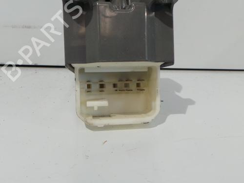 Used Left front window switch Left front window switch TOYOTA YARIS (_P9_) 1.0 VVT-i (KSP90_, KSP90R) (69 hp) 22328180 22328180