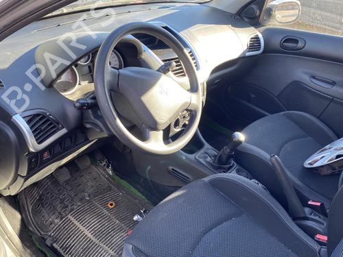 Right mirror PEUGEOT 206+ (2L_, 2M_) 1.4 HDi eco 70 | BP28799832C27 