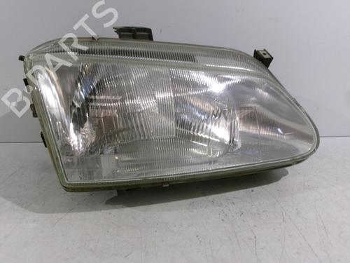 Used Right headlight RENAULT MEGANE Scenic (JA0/1_) 1.6 e (JA0F) (90 hp) 26662817