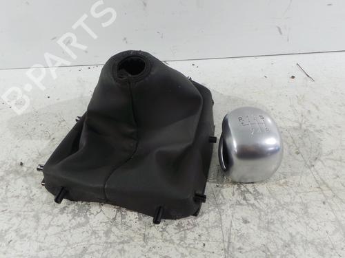 Used Shift knob PEUGEOT 308 II (LB_, LP_, LW_, LH_, L3_) 1.5 BlueHDi 130 (131 hp) 31716607