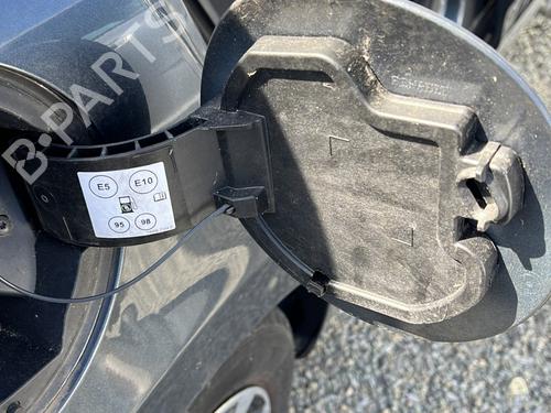 Fuel flap RENAULT CLIO V (B7_) 1.6 E-TECH 140 (B7MU) | BP29560359C131 