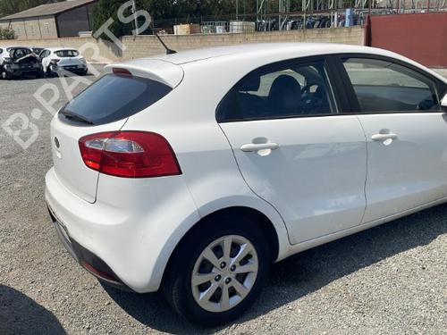 Rear fog light KIA RIO III (UB) 1.25 CVVT | BP22324425C37 