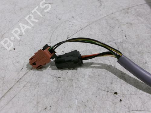 Used Right mirror PEUGEOT 1007 (KM_) 1.4 HDi (68 hp) 22326849