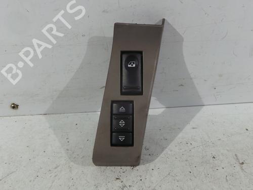 left-front-window-switch-renault-master-ii-van-fd-1997-1998-1999-2000-2001-2002-2003-2004-2005-2006-2007-2008-2009-2010-2011-2012-2013-31586511 main image