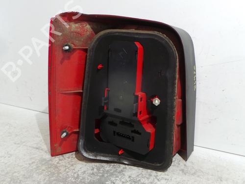 Right taillight VW PASSAT B5 Variant (3B5) 1.9 TDI | BP37866429C35 - Image 3