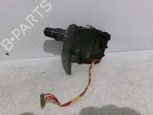 Used Switch RENAULT CLIO III (BR0/1, CR0/1) 1.5 dCi (BR17, CR17) (86 hp) 29840826