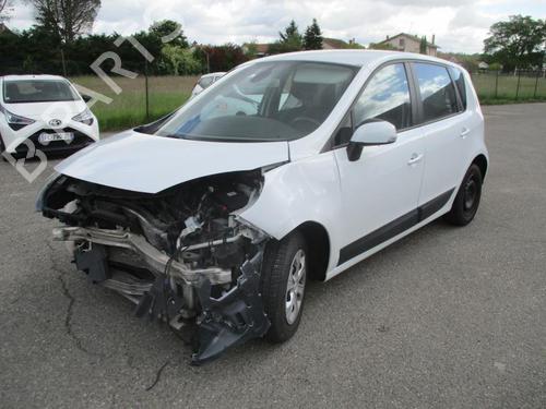 Left tailgate light RENAULT SCÉNIC III (JZ0/1_) 1.5 dCi | BP22325685C79 