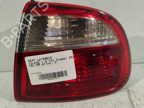 Used Right taillight Right taillight 22919158 22919158