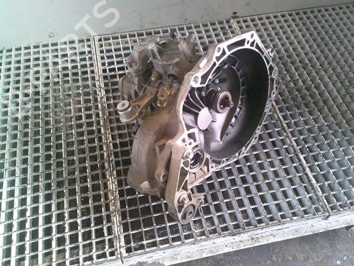 Used Gearbox Gearbox OPEL CORSA C (X01) 1.2 (F08, F68) (75 hp) 30948260 30948260