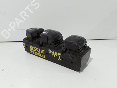 Used Left front window switch Left front window switch NISSAN JUKE (F15) 1.2 DIG-T (115 hp) 22539862 22539862