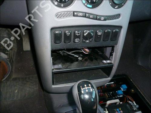 Left front window switch MERCEDES-BENZ A-CLASS (W168) A 170 CDI (168.008) | BP22324932I27 