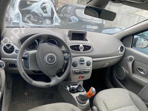 Dashboard RENAULT CLIO III (BR0/1, CR0/1) | BP37010022C46 - Image 13