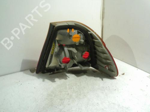 Venstre Baklys BMW 3 (E46) 320 d (136 hp) 22323949