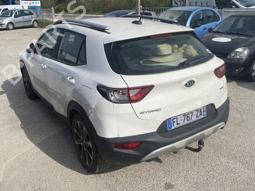 Left front fog light KIA STONIC (YB) 1.0 T-GDi | BP30593030C30 - Image 7