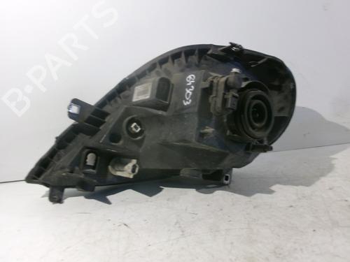 Used Right headlight Right headlight RENAULT TRAFIC II Van (FL) 2.5 dCi 145 (FL0J) (146 hp) 27716902 27716902