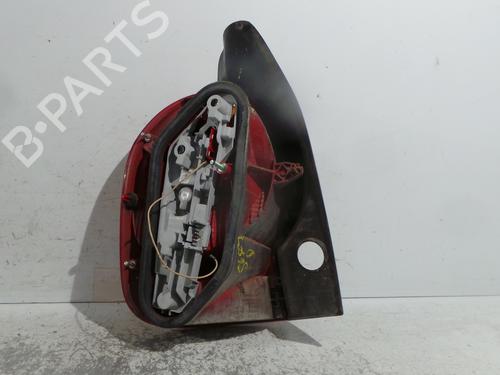 Used Right taillight Right taillight RENAULT MODUS / GRAND MODUS (F/JP0_) 1.5 dCi (FP0F, JP0F) (86 hp) 39724203 39724203