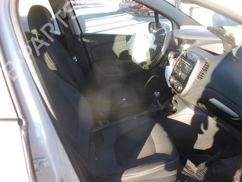 Wischermotor vorne RENAULT CAPTUR I (J5_, H5_) 1.5 dCi 90 (J5N4, J5M5, J5MW, J5M6, J5AL, J5AJ) | BP22323170M29 