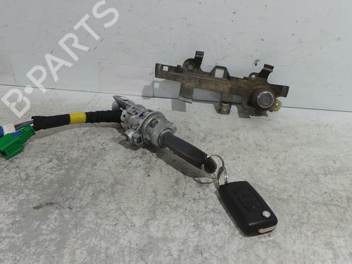 Used Ignition barrel Ignition barrel PEUGEOT 607 (9D, 9U) 2.2 HDi (170 hp) 35784819 35784819